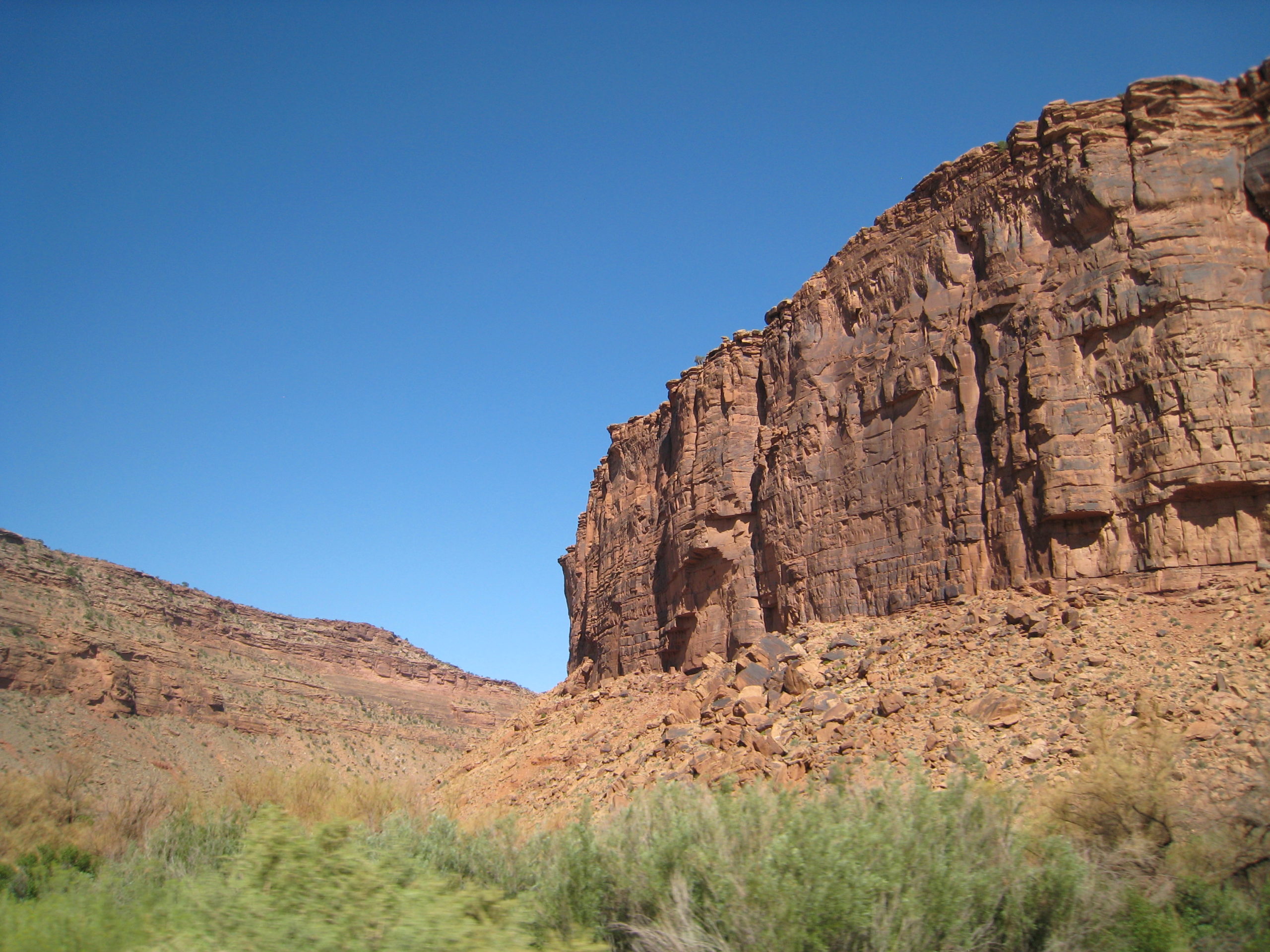 cliff face in the Colorado River gorge